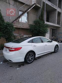 هيونداي أزيرا